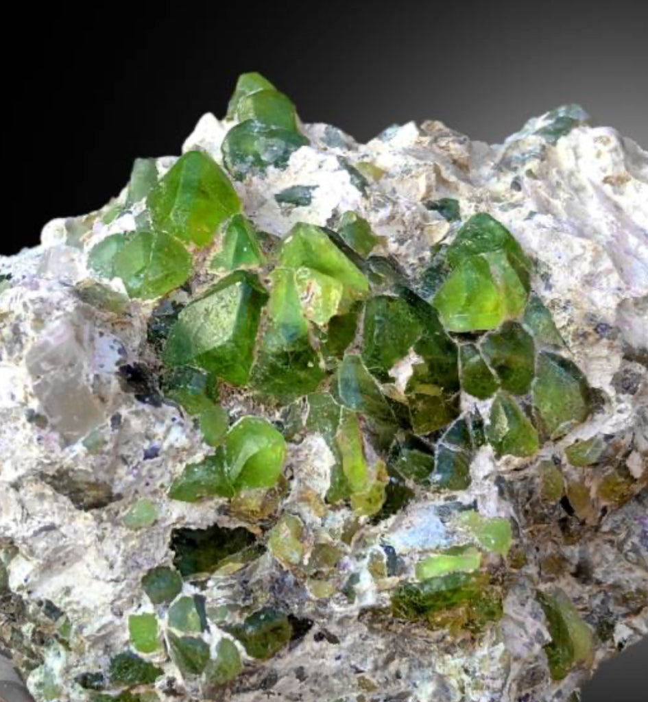 A Brief History About The August Birthstone, The Peridot