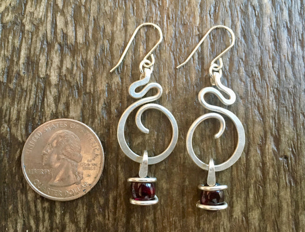 Tiny S Wave Hoops